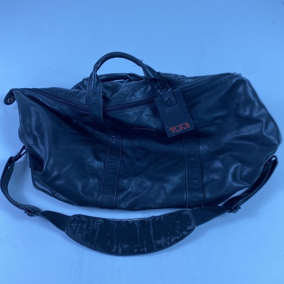 Tumi Black 23